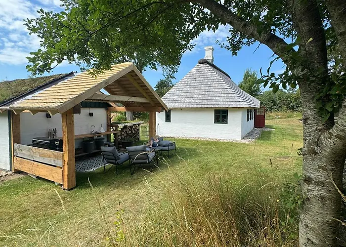 Feriehus Historic Cannon House From 1777 On Laeso